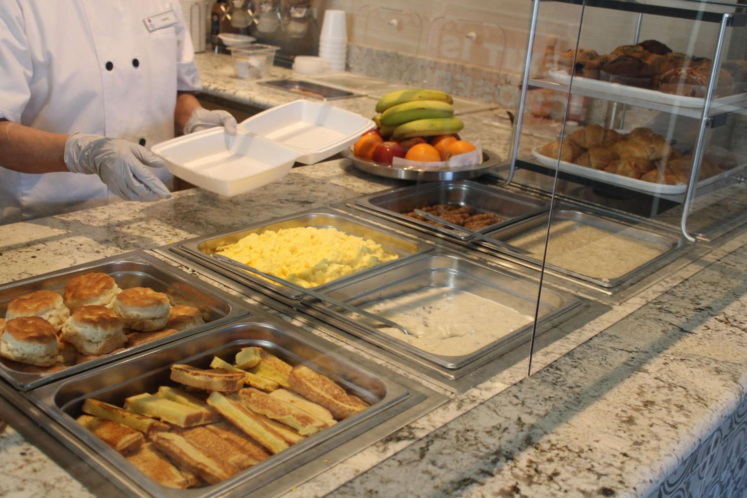 Kingman Vacations - Best Western Plus A Wayfarer's Inn  Suites - Property Image 4