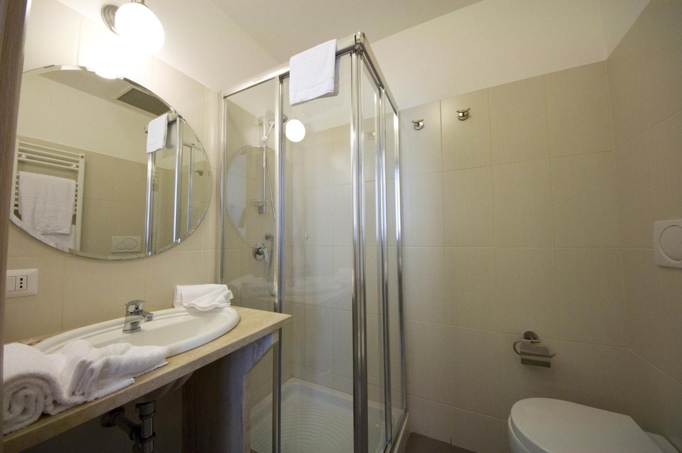 Ara Pacis Inn