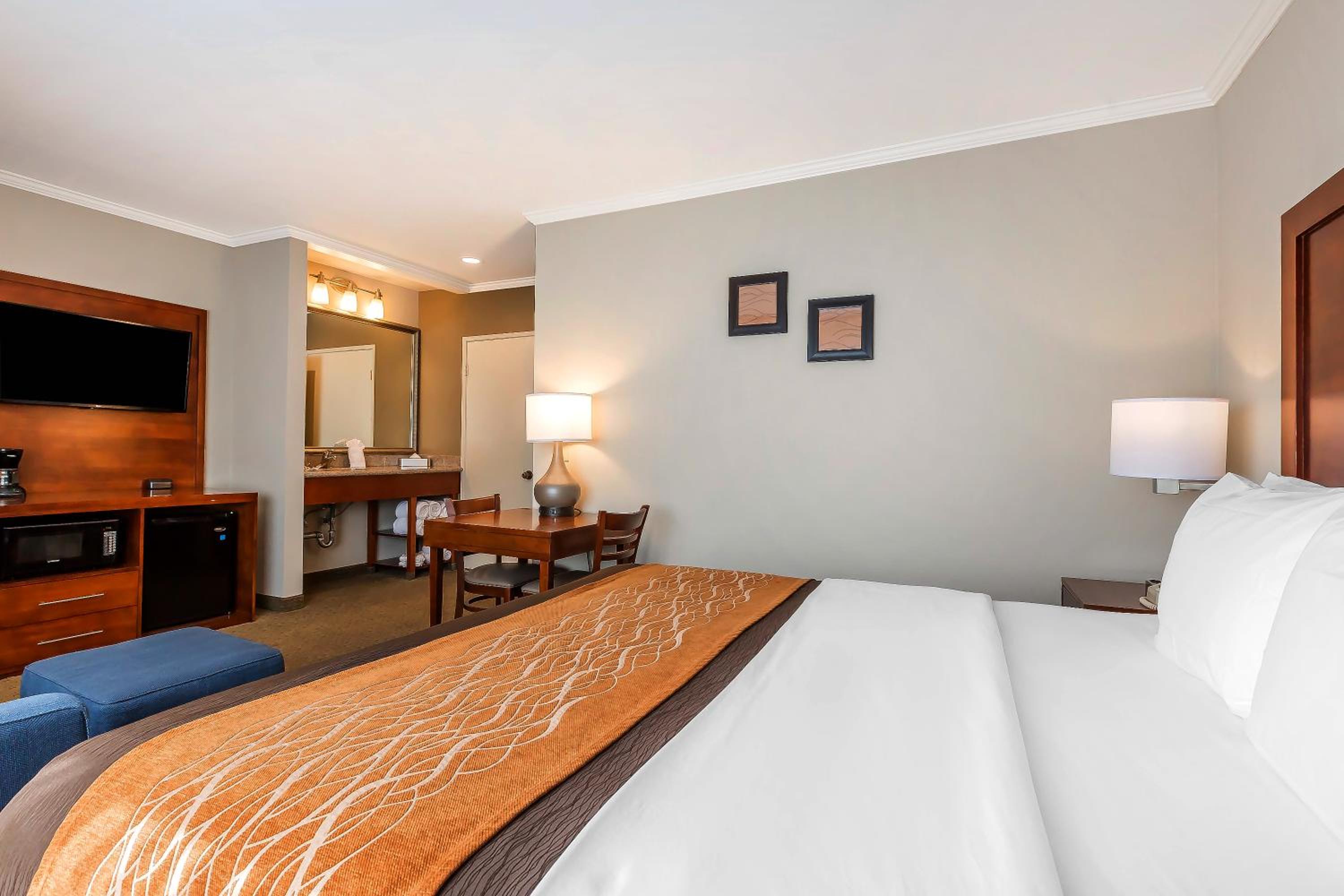 Comfort Inn Santa Monica - West Los Angeles