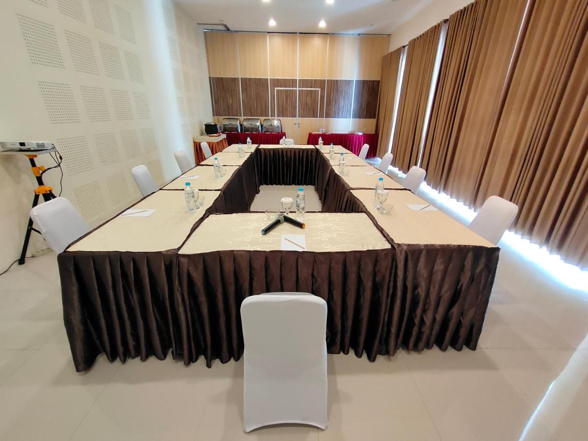 meeting room