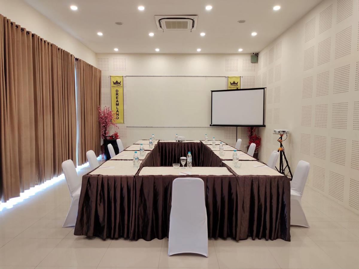 meeting room