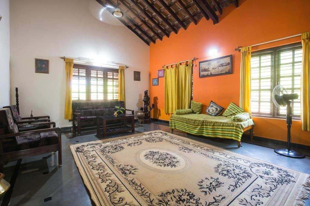 Hanchina Mane Homestay