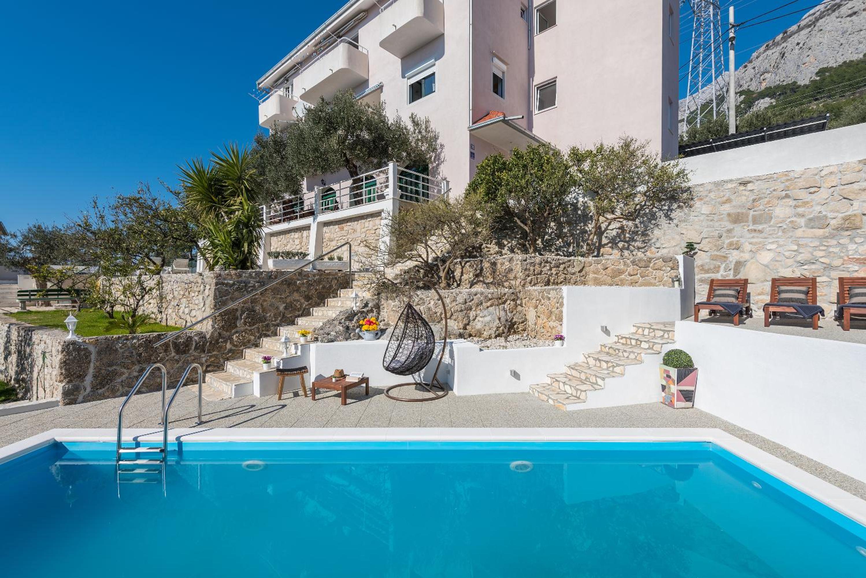 Villa Petra Apartment with private pool view 5