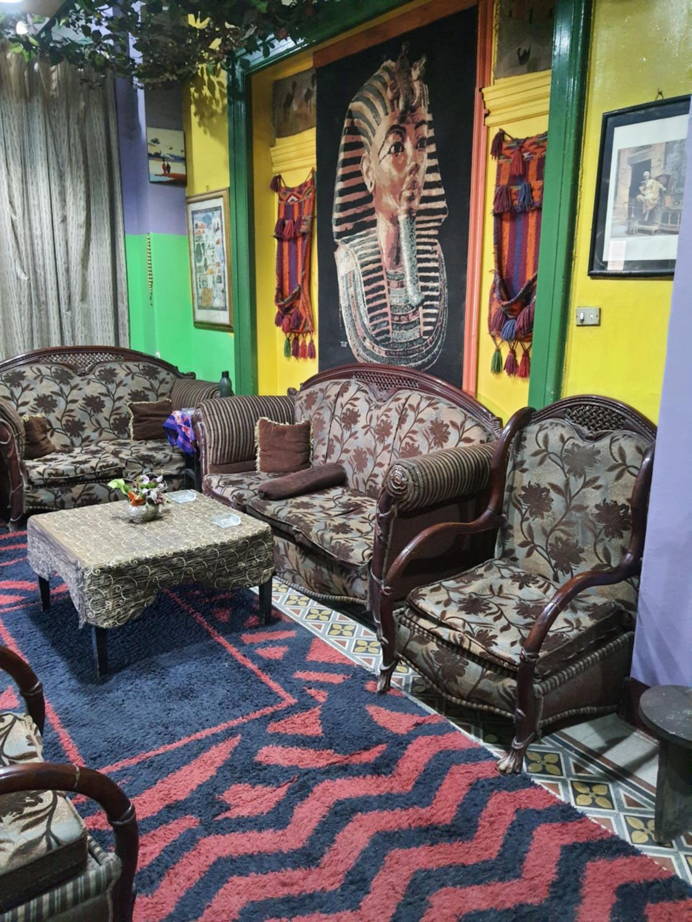 lounge