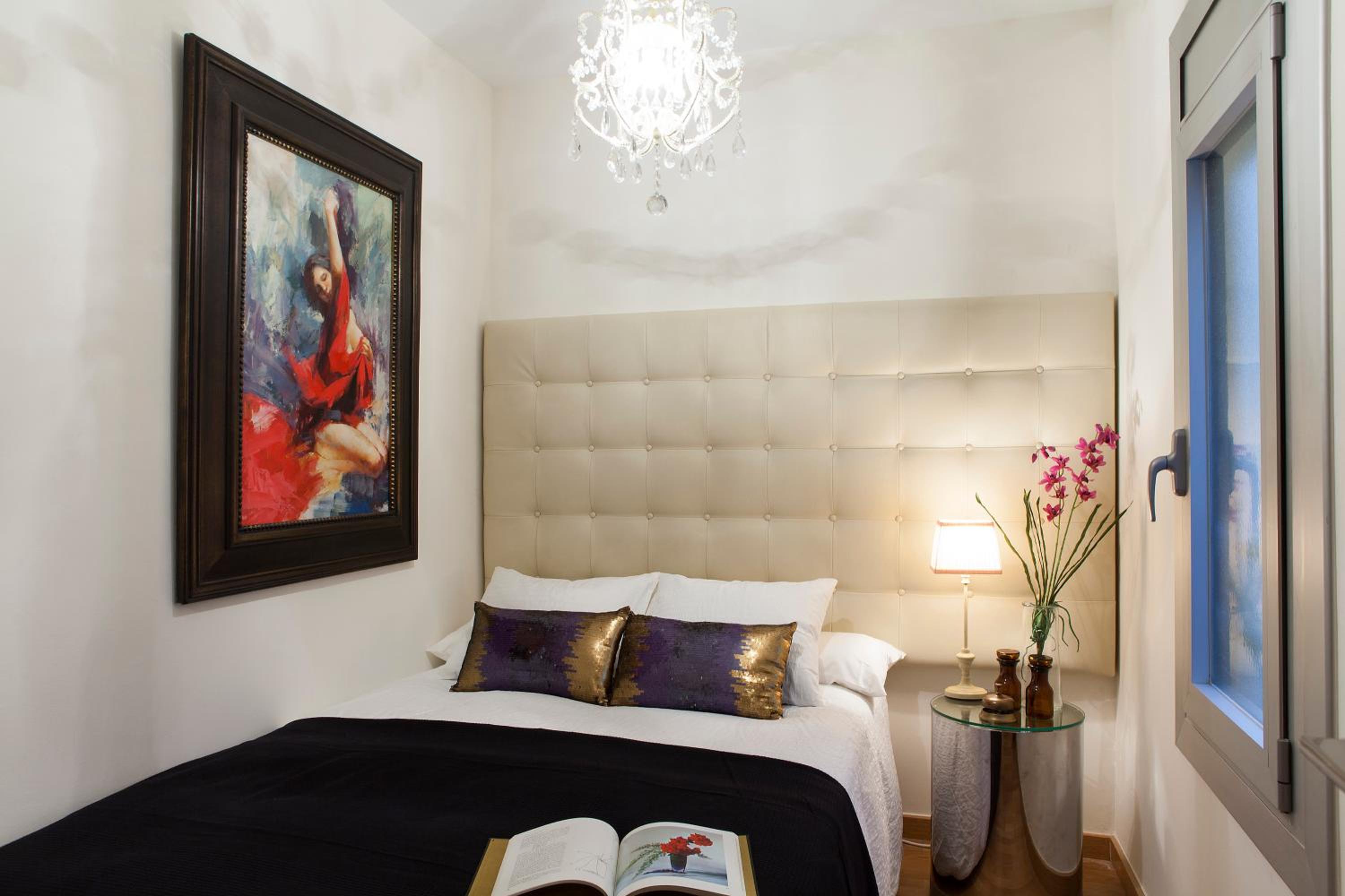 BizFlats Eixample Apartments