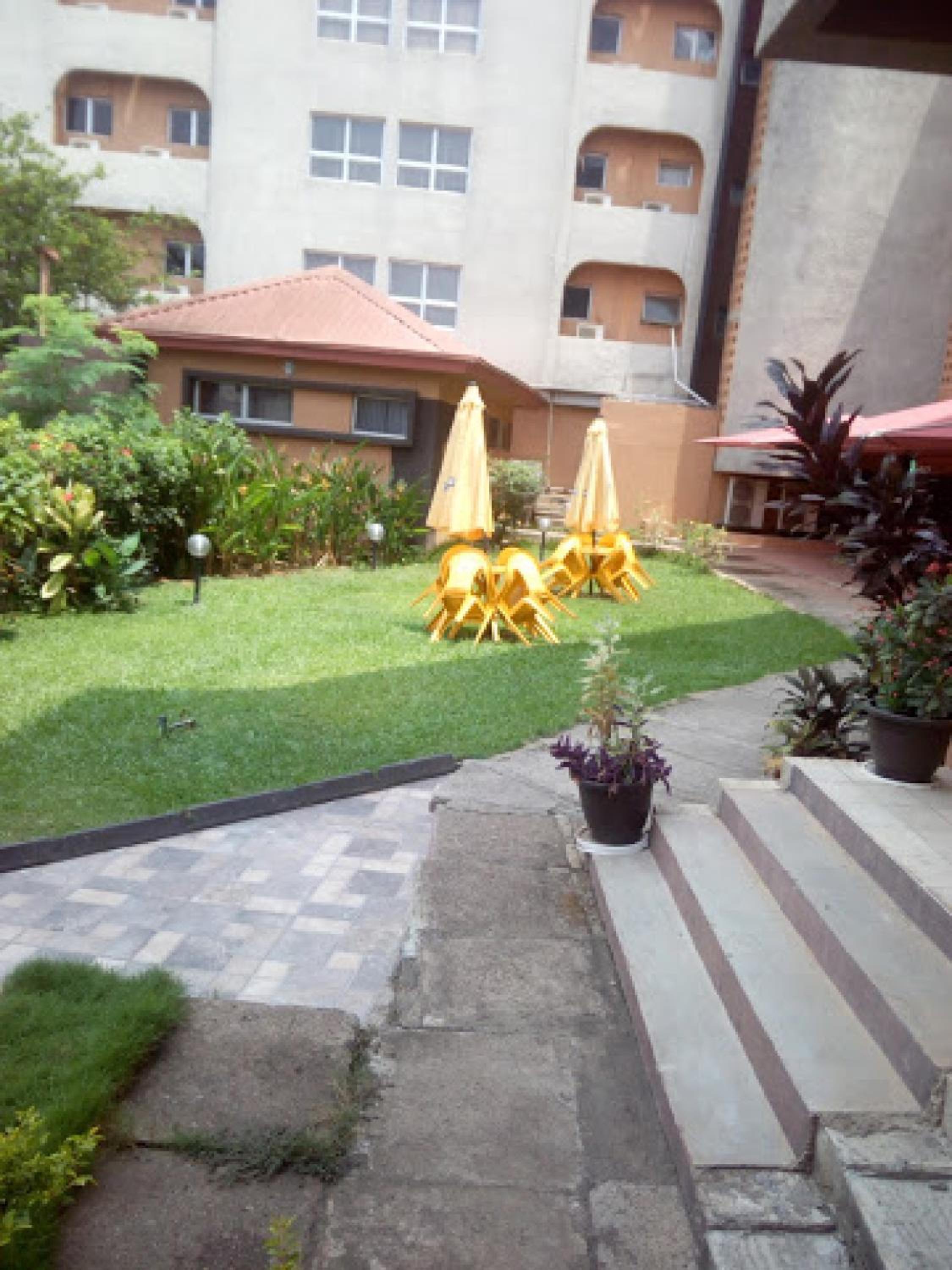Kakanfo Inn Conference Centre - Guest Room view 3