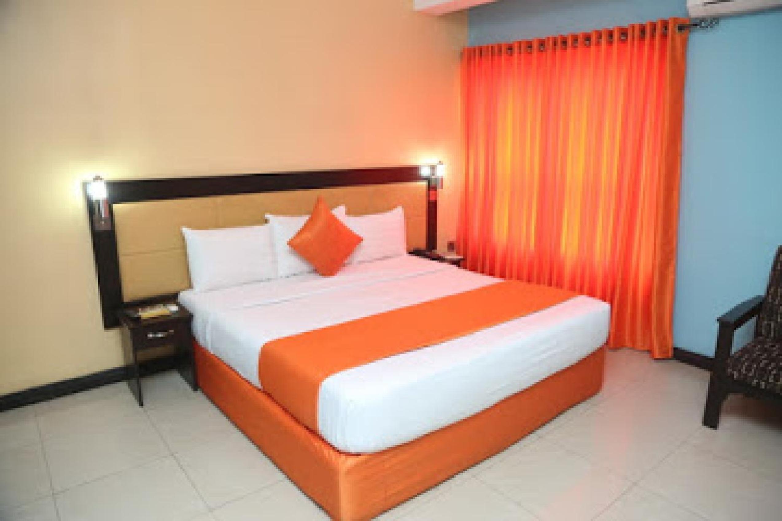 Kakanfo Inn Conference Centre - Guest Room view 5