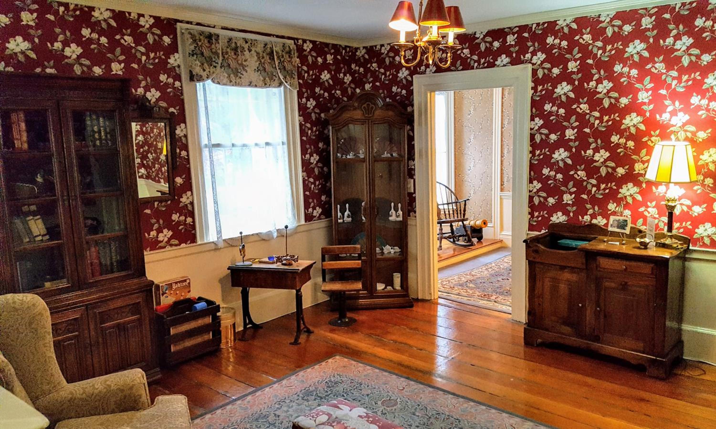 Clark Currier Inn