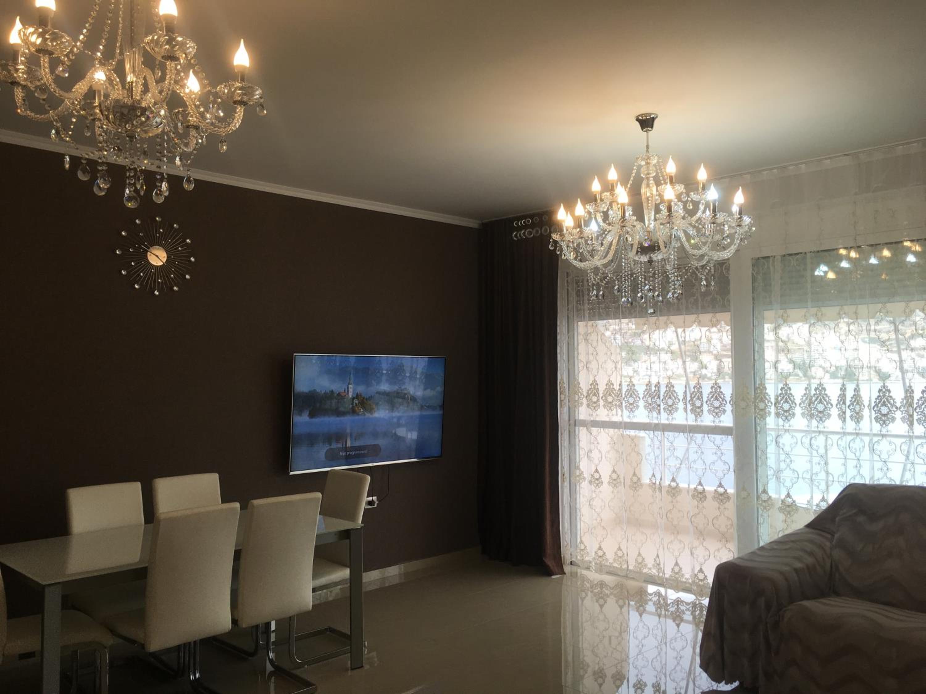 Royal Queen and King Luxury apartment