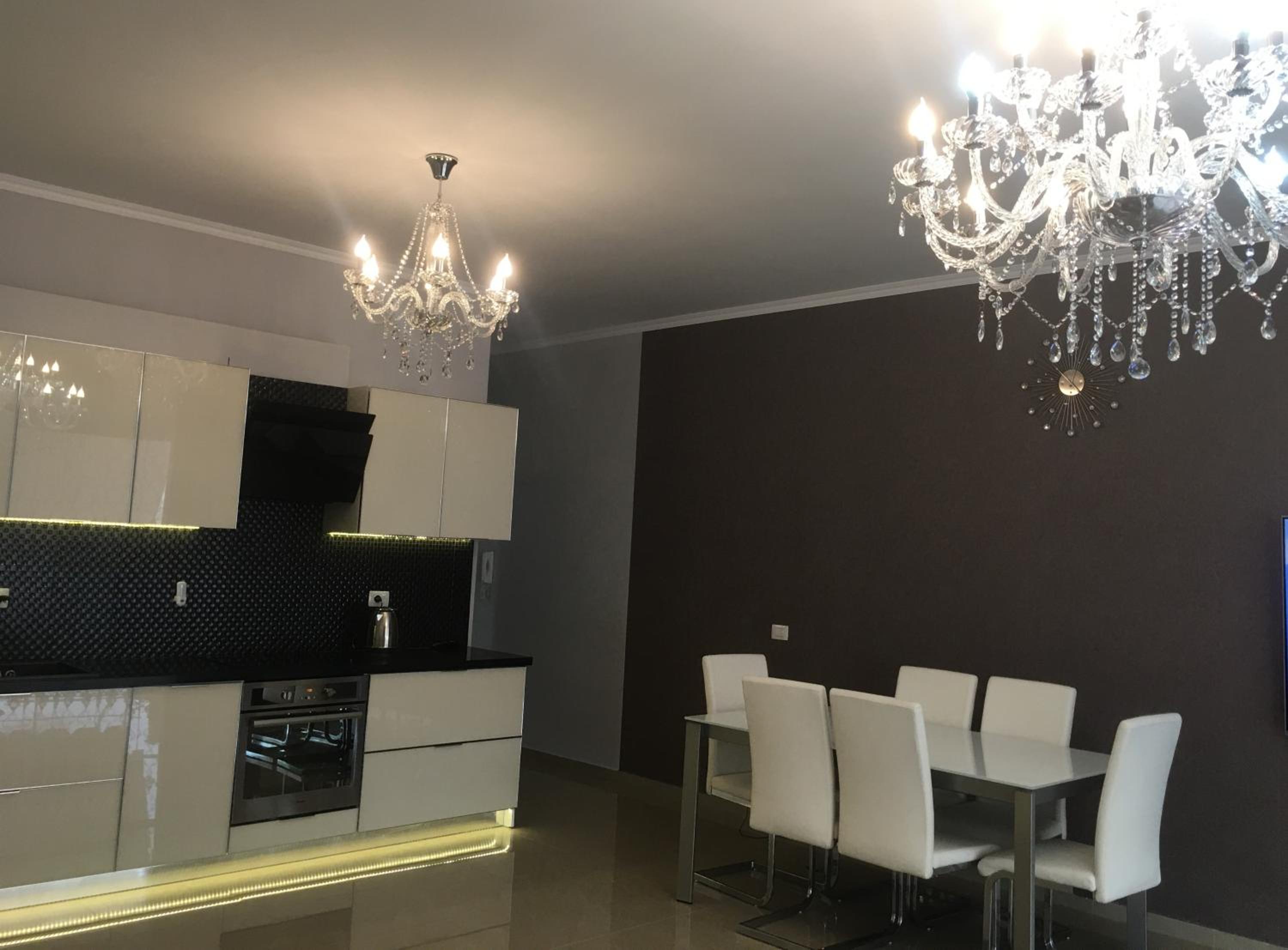 Royal Queen and King Luxury apartment