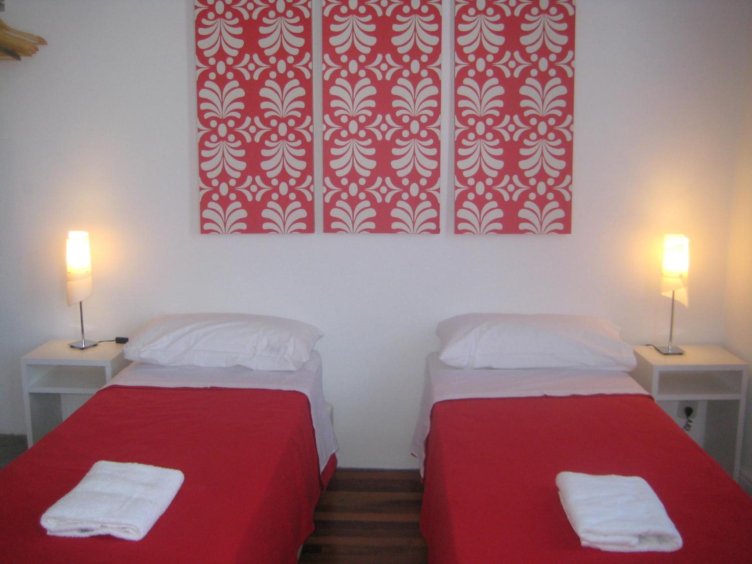 06 Soho Suites