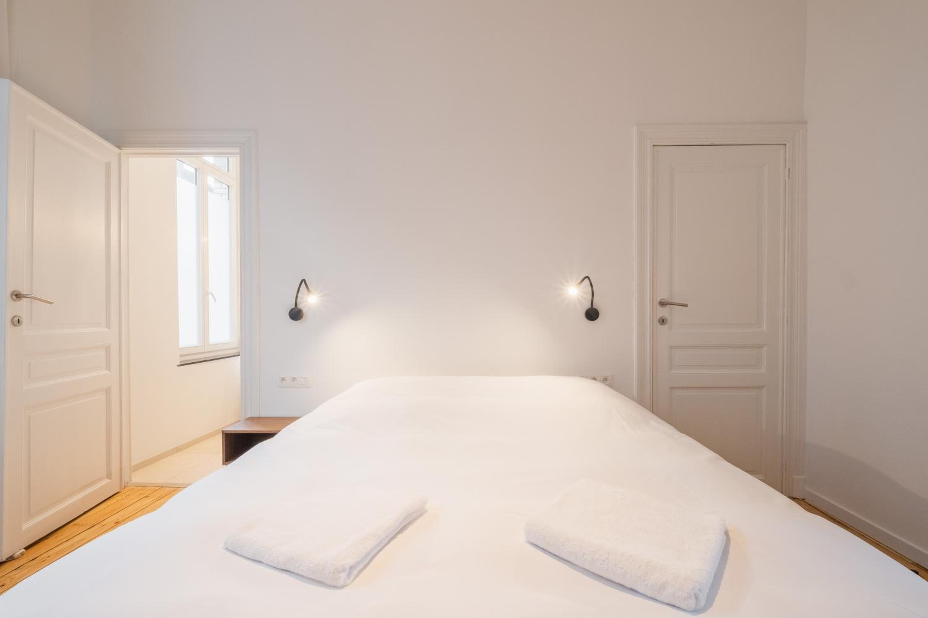 Top Floor New Duplex Stunning View In Trendy St Gilles view 2