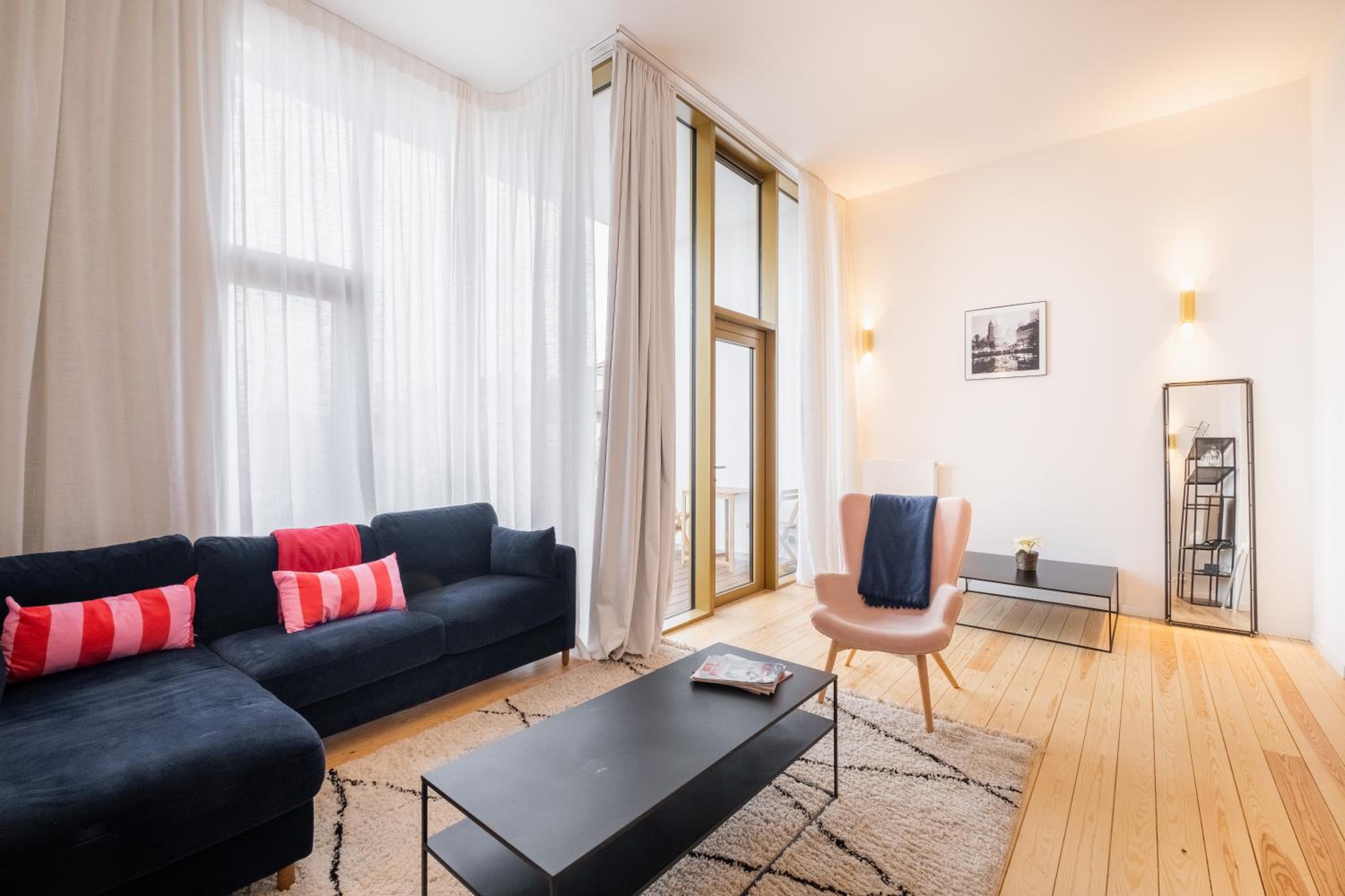 Top Floor New Duplex Stunning View In Trendy St Gilles view 4
