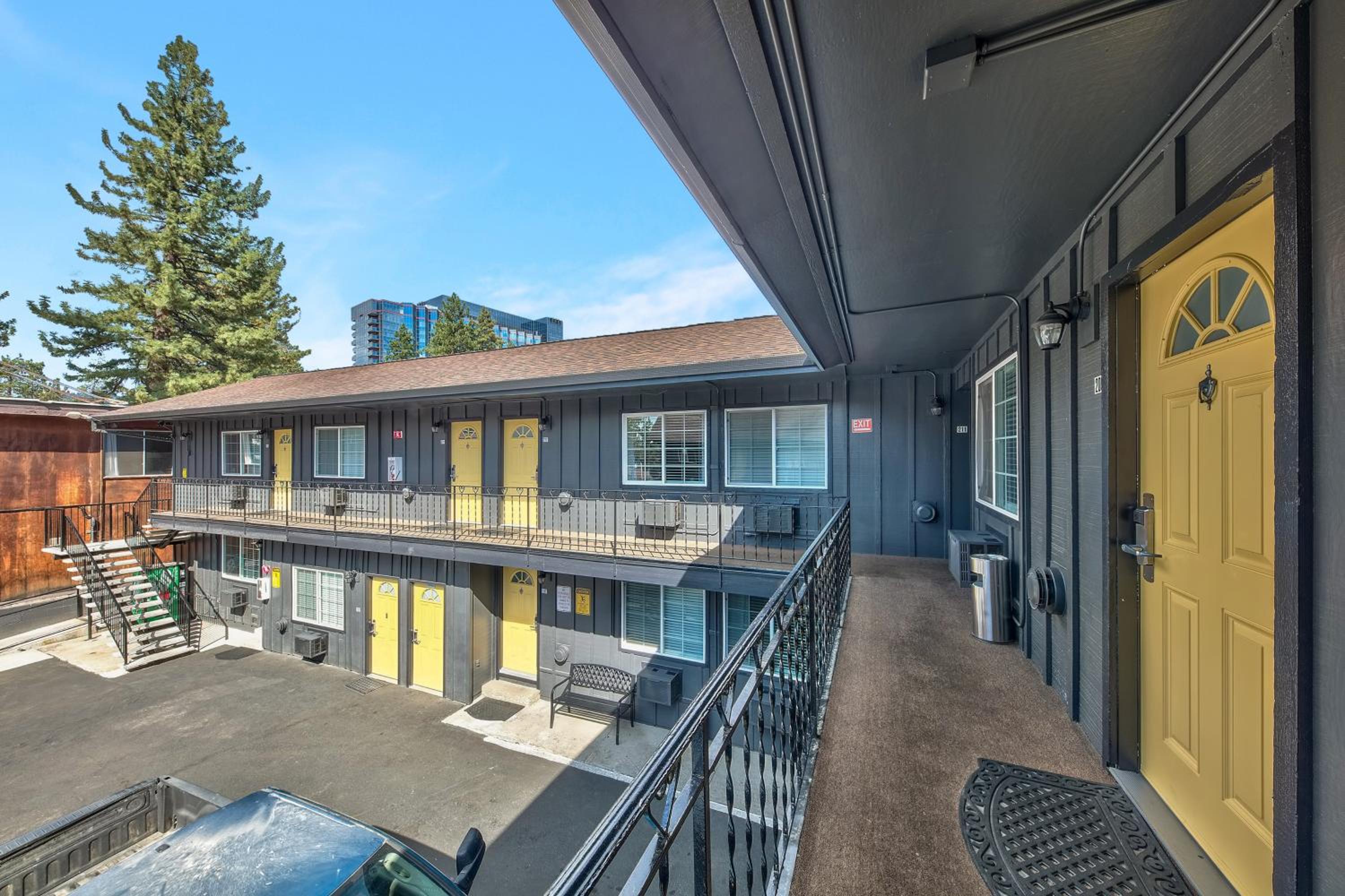 Lake Tahoe Vacations - Lake Ridge South Lake Tahoe - Property Image 34