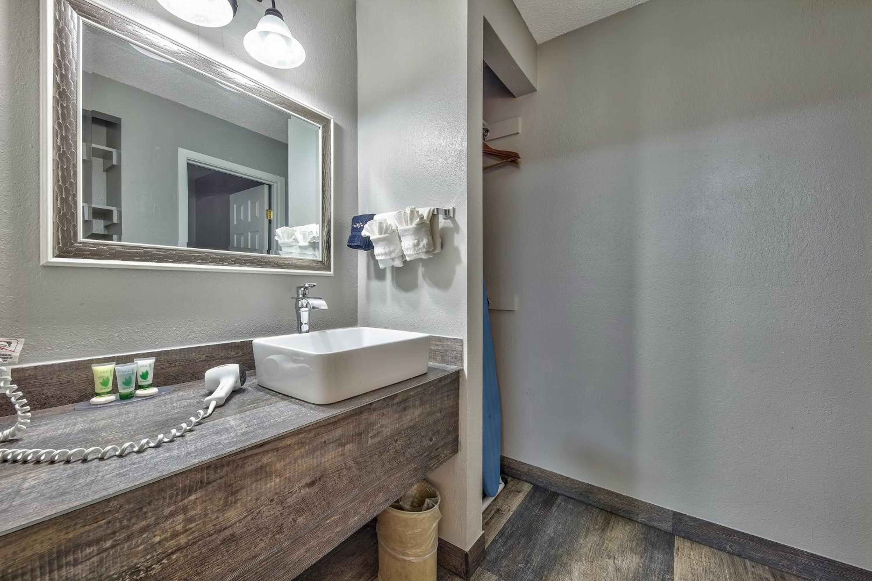 Lake Tahoe Vacations - Lake Ridge South Lake Tahoe - Property Image 39