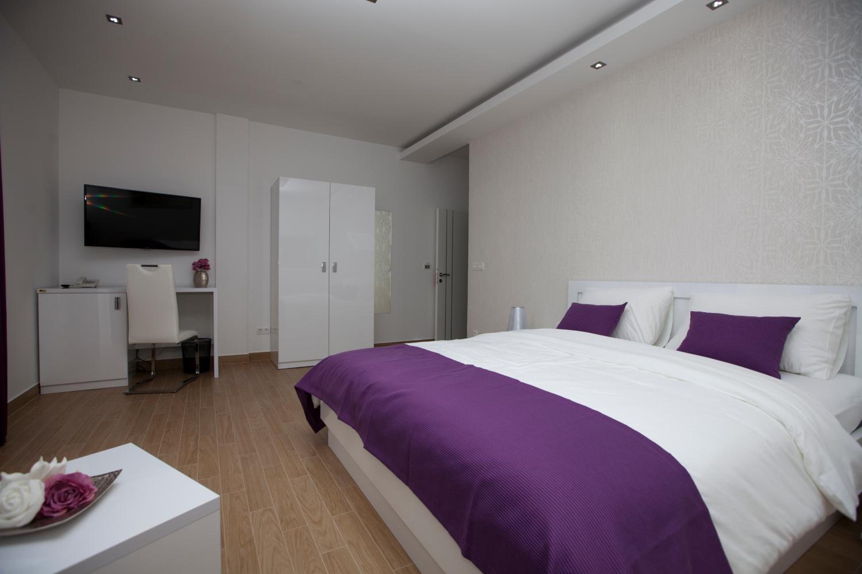 Rooms Ino view 4