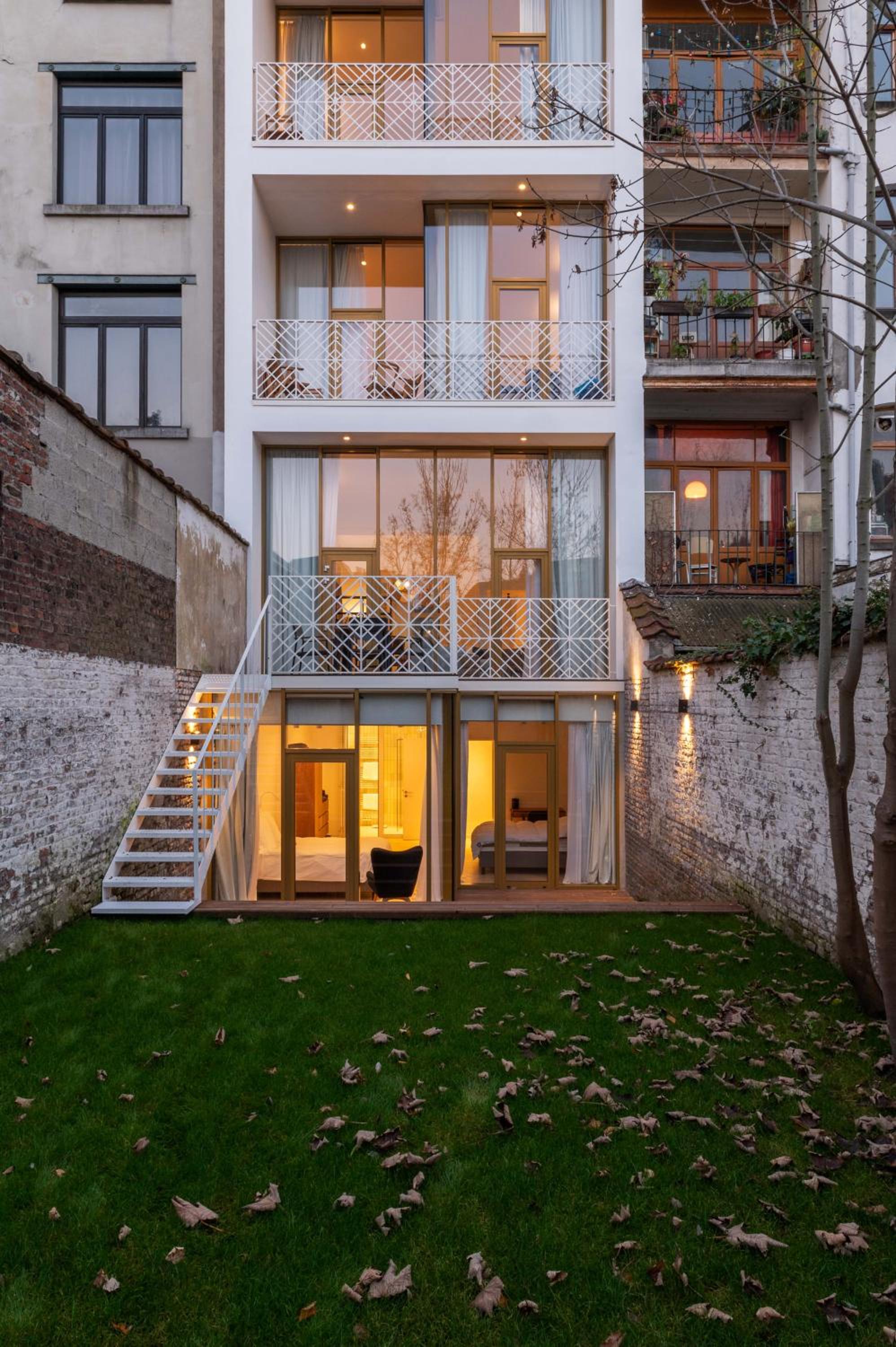 Top Floor New Duplex Stunning View In Trendy St Gilles view 5