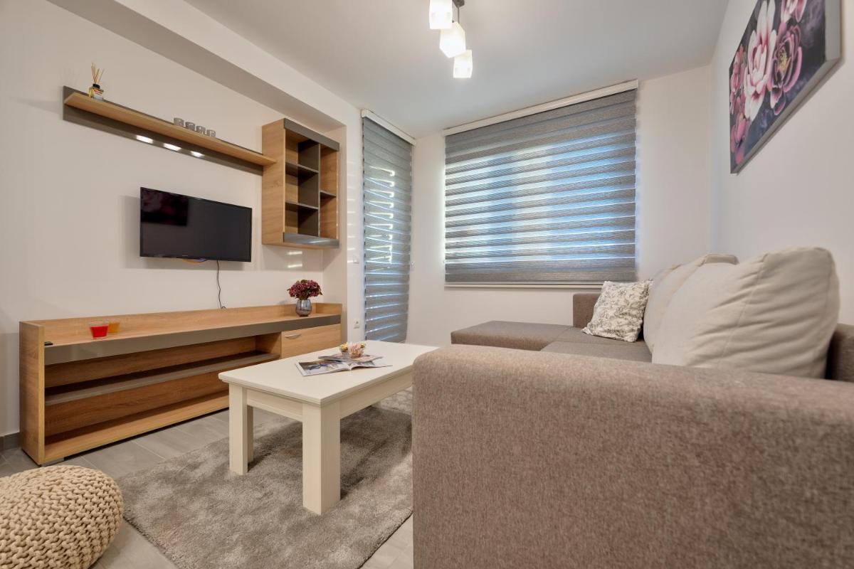 Apartman Aroma Lux 25 view 3