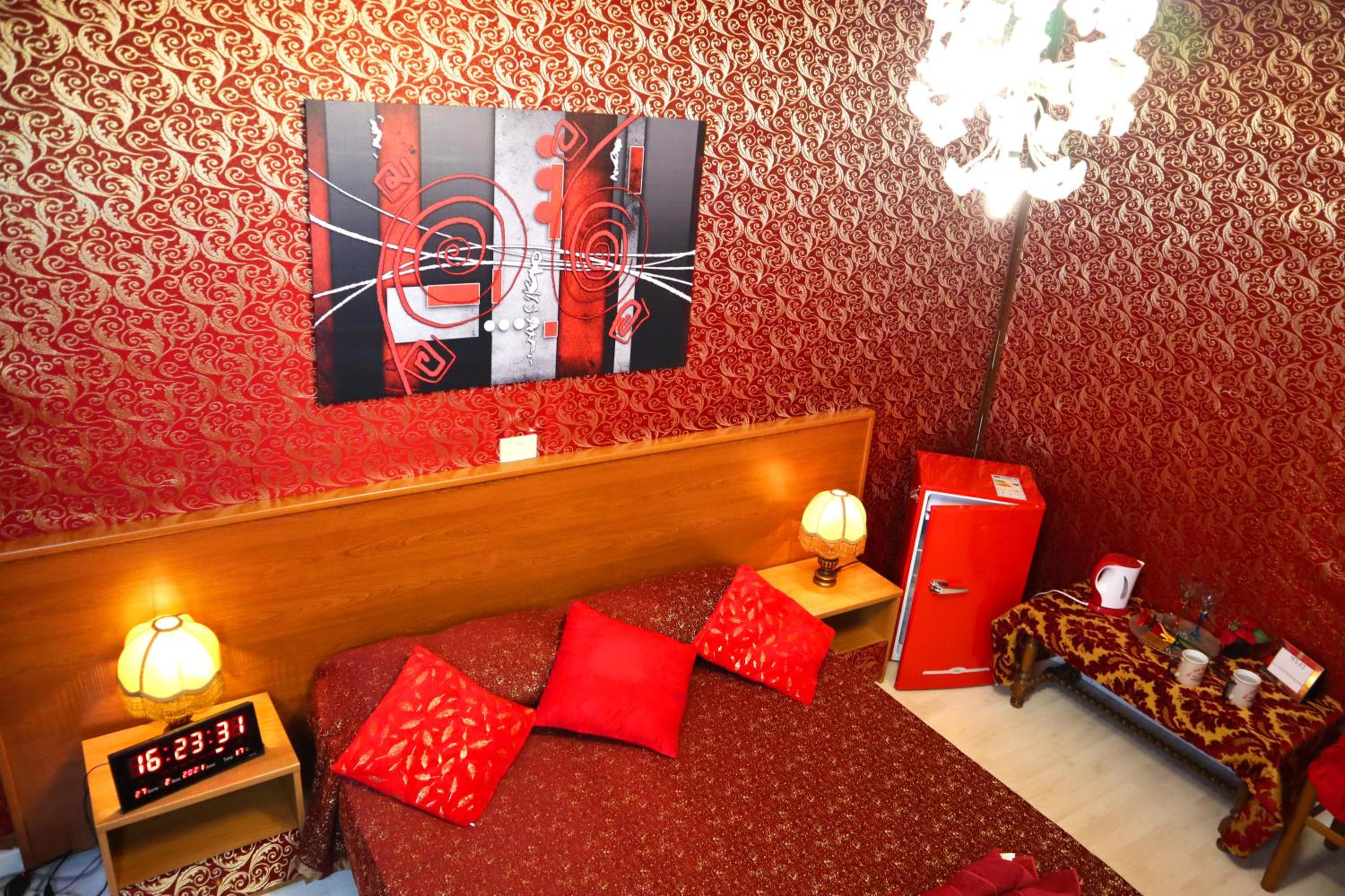 VENICE RAINBOW APARTMENT (RIALTO)