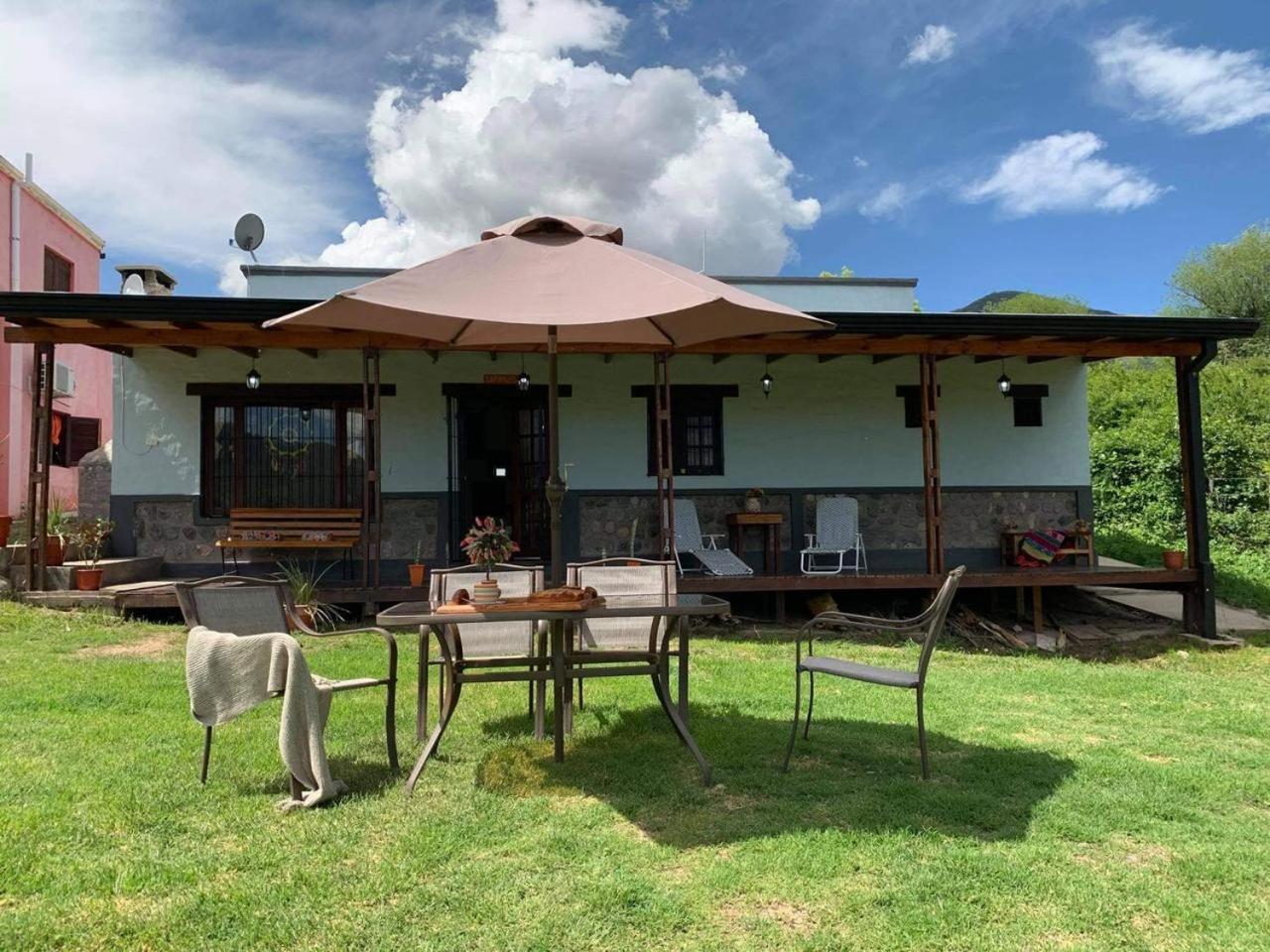HOSTAL ISABELLA