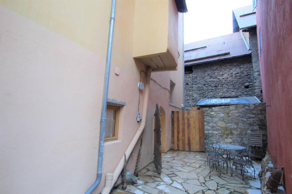 Photo 7
