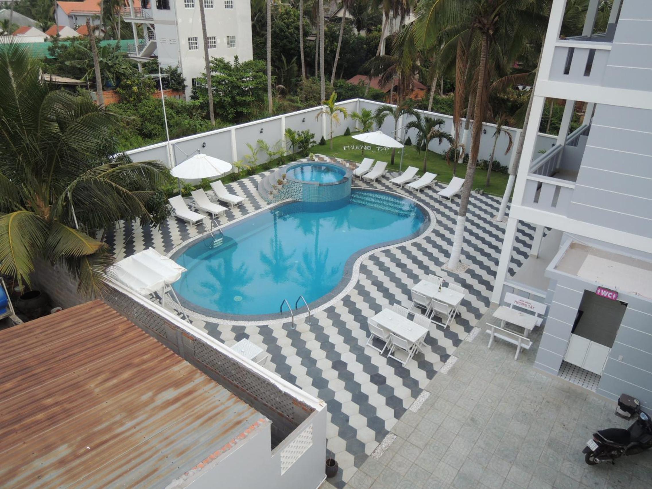 Phuong Tay Guest House view 5
