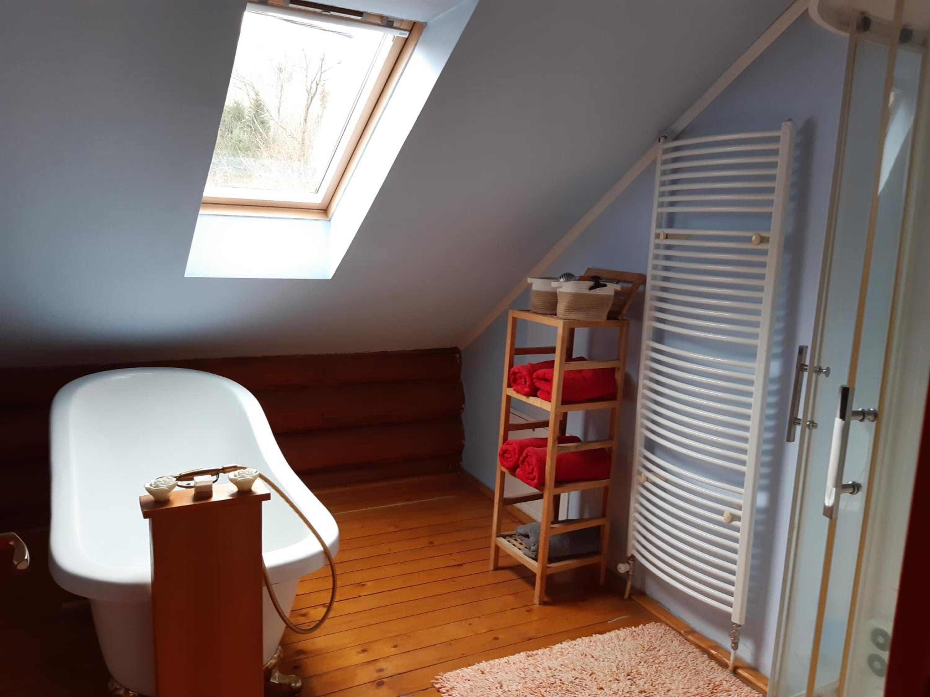 Magasbükk Drakula Kulcsosház Ivó view 2