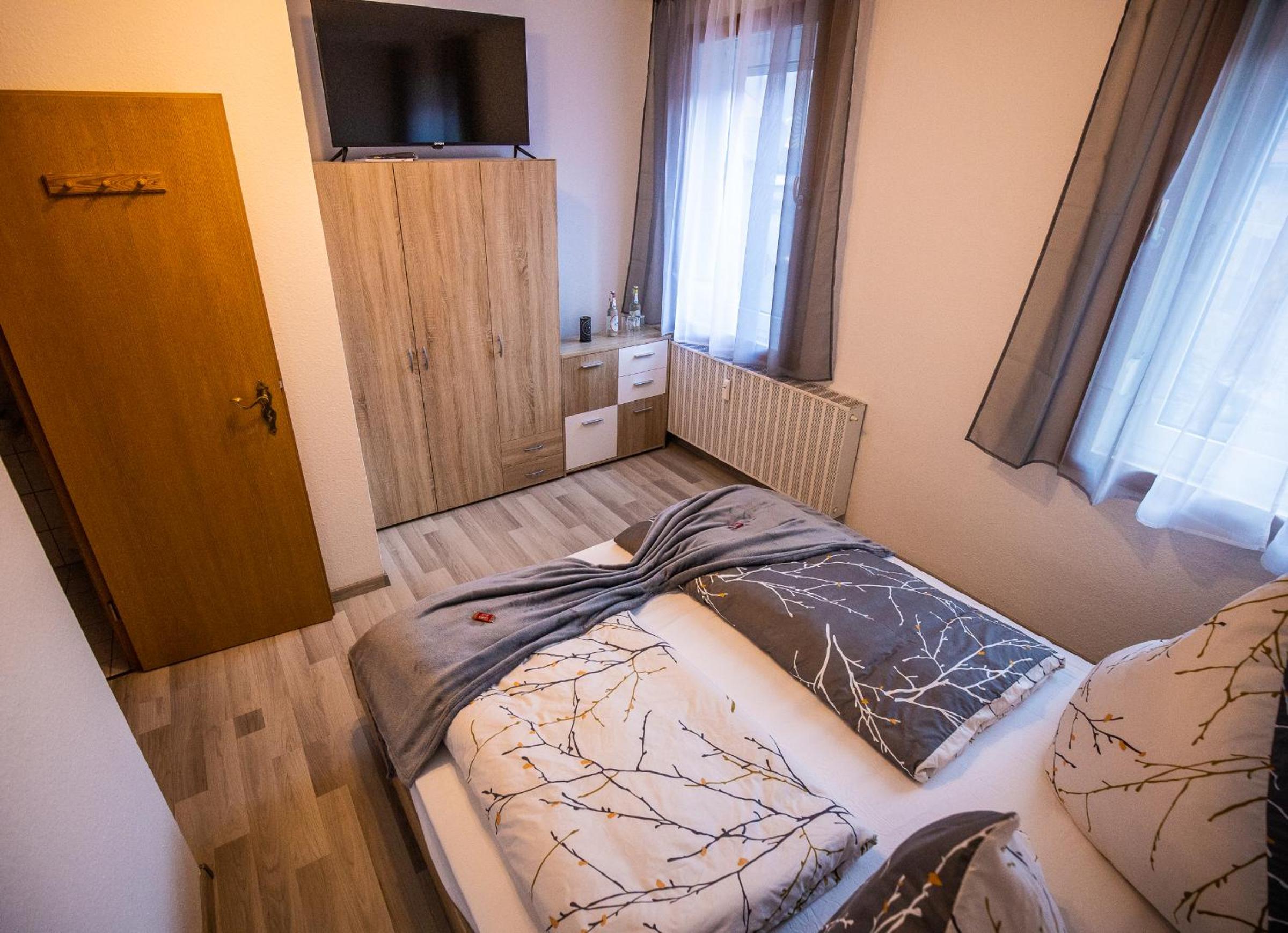 Photo 16