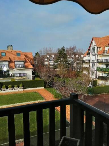 L'Escale à Deauville view 3