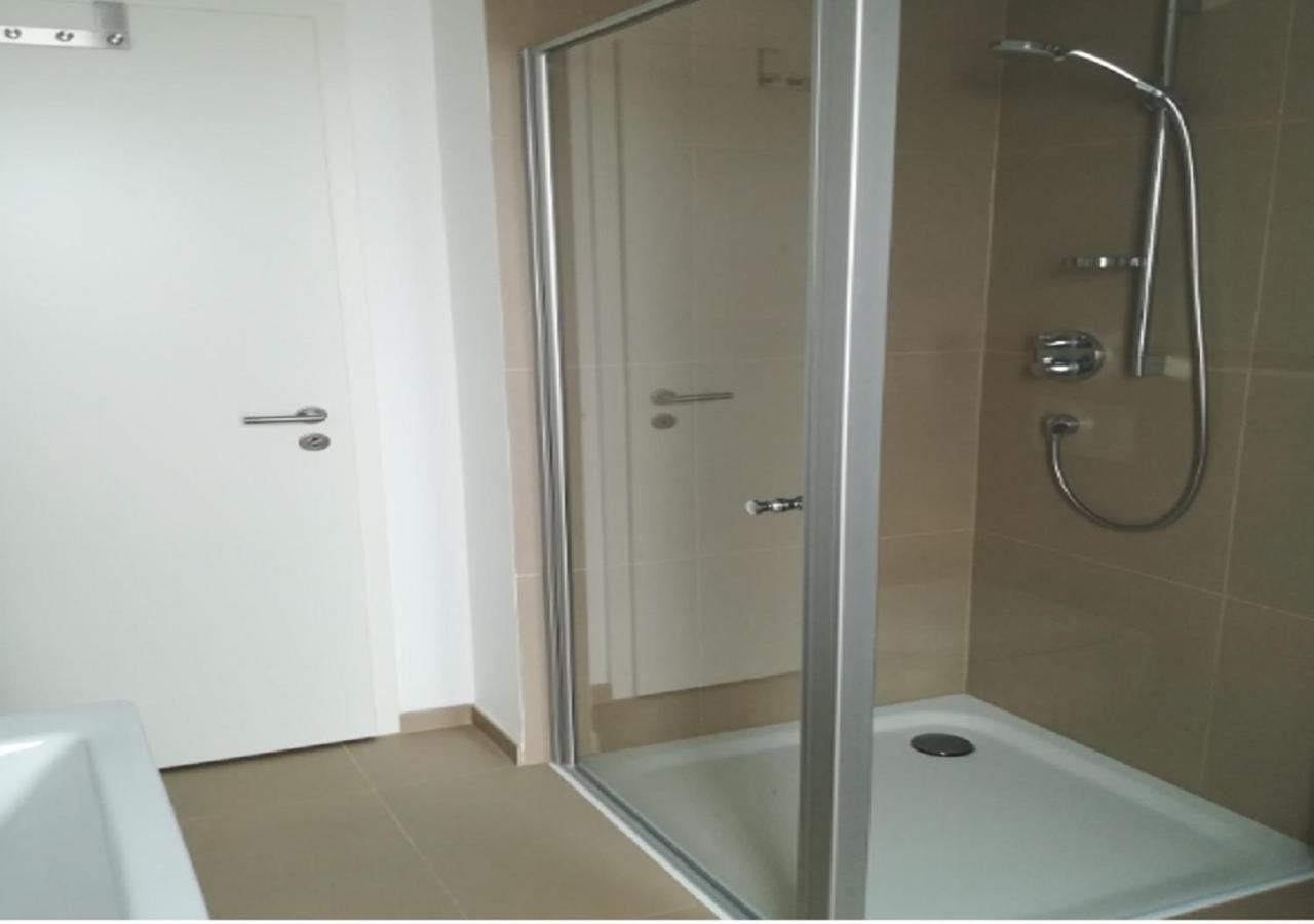 Ferienwohnung Riverfront view 2
