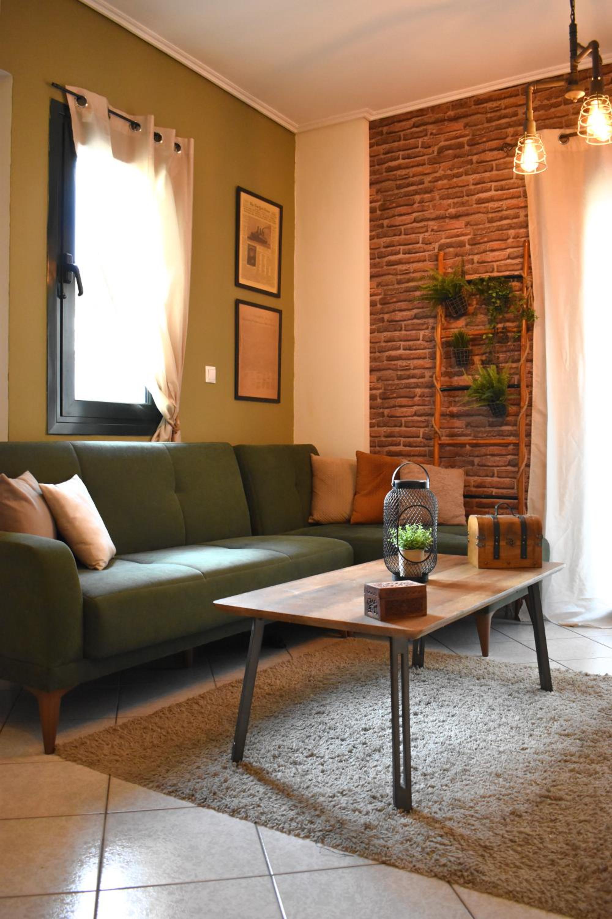 Elia Apartments