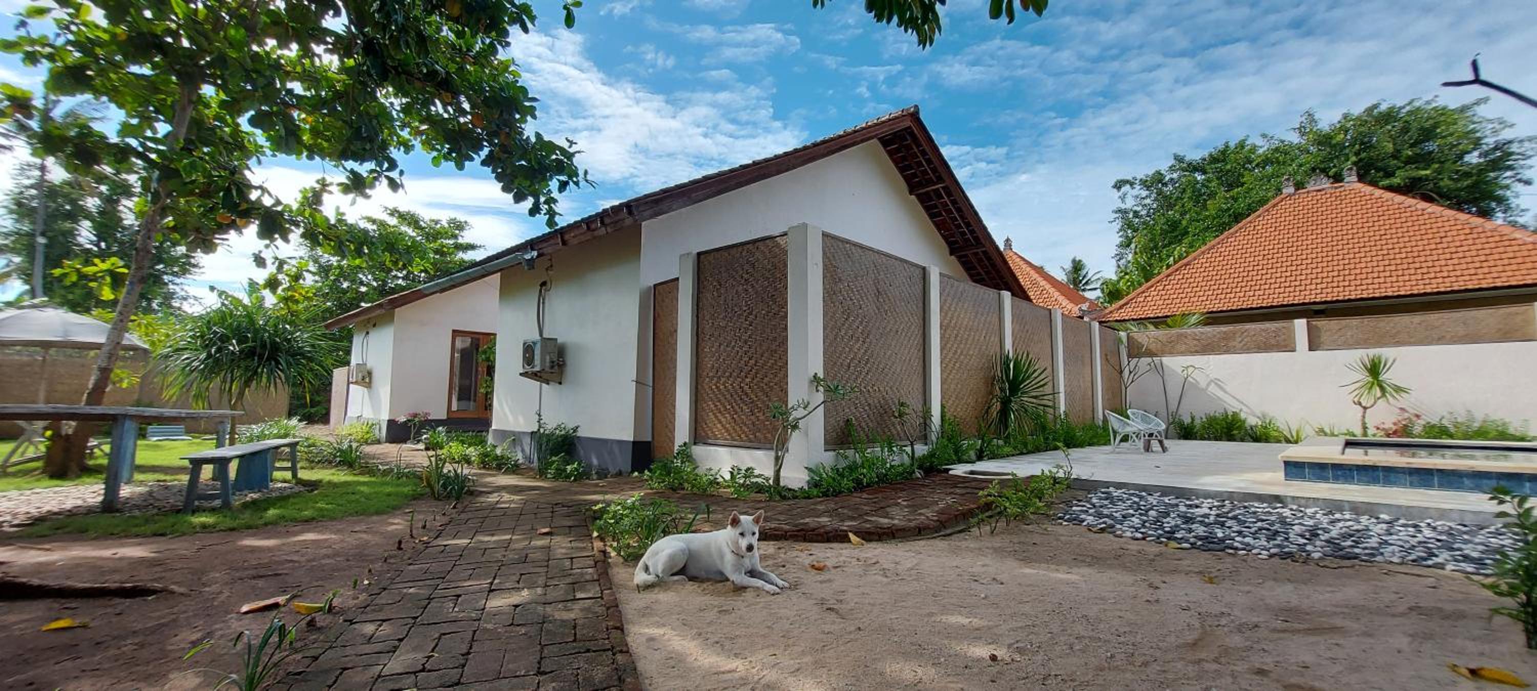 Living Room Lembongan view 5