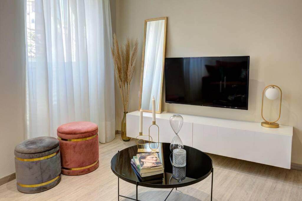 Marilù- The downtown suite view 5