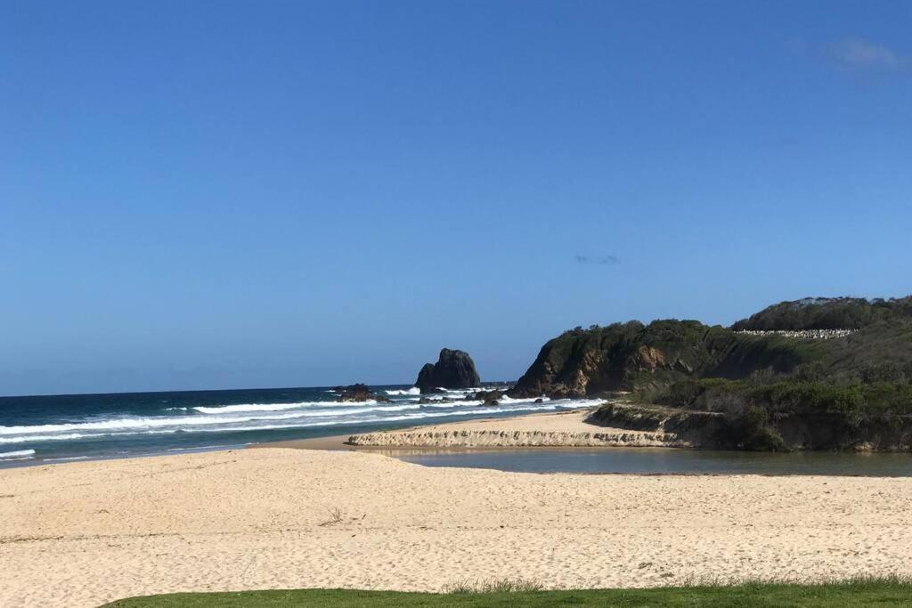 Getaway South Coast NSW - Holiday house with pool