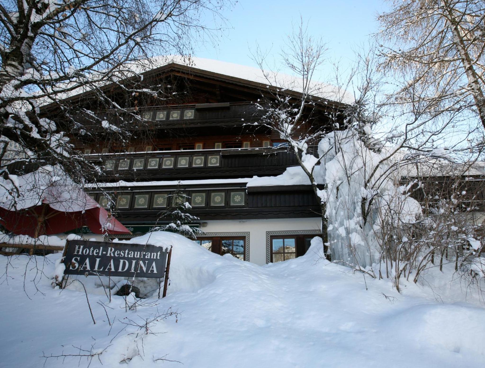 Aparthotel Saladina