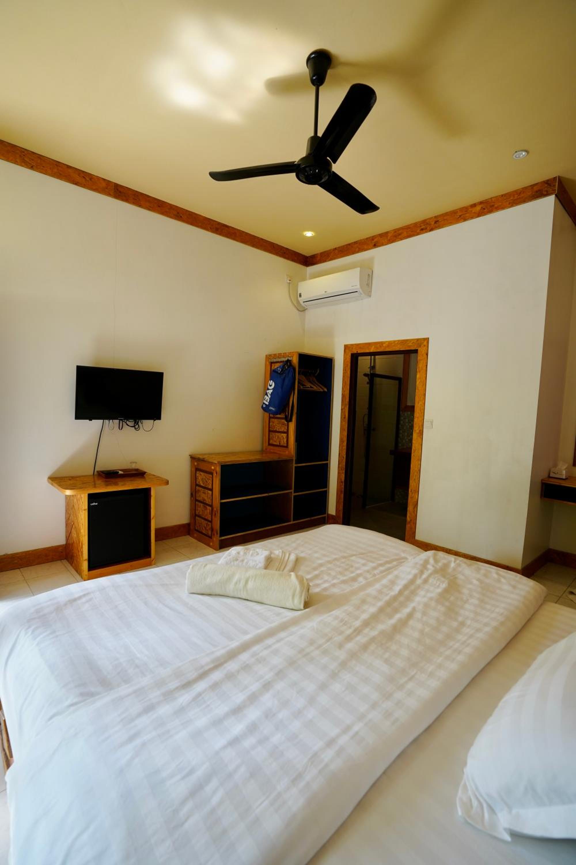 Veli Beach Inn