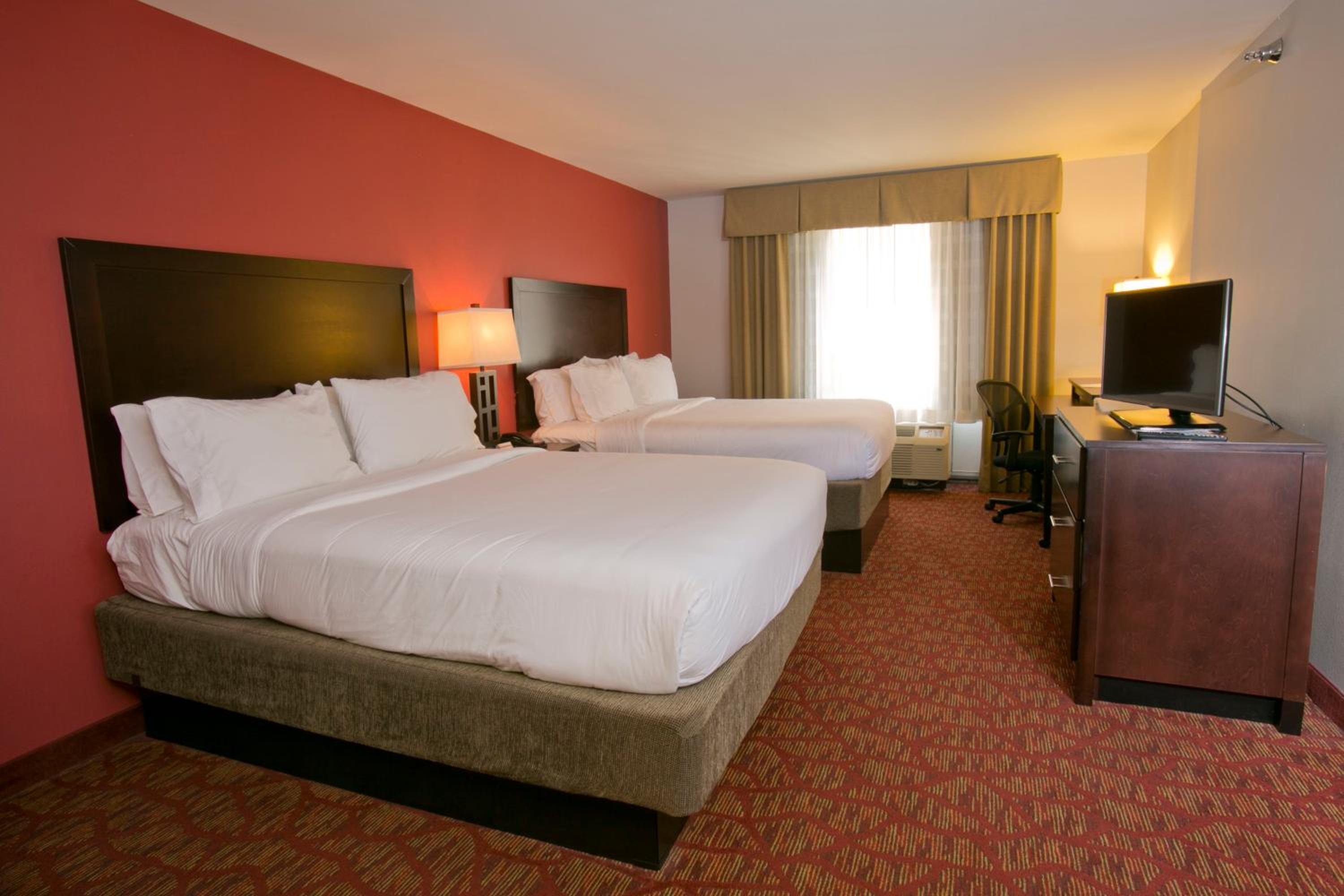 Holiday Inn Express  Suites Brookhaven, an IHG Hotel - Property Image 1