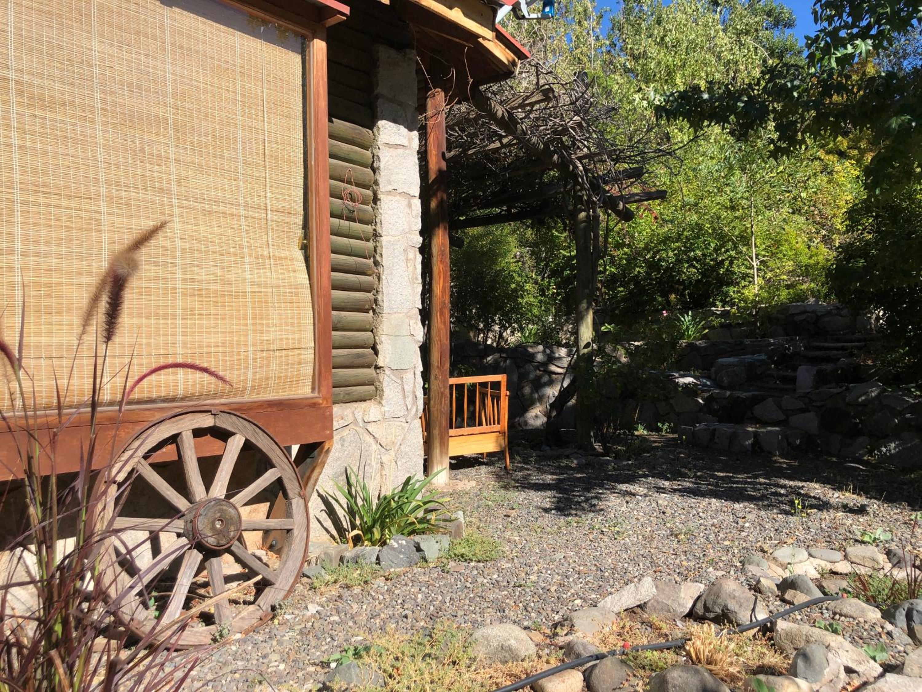 Casa de Montaña inmersa en Bosque Nativo