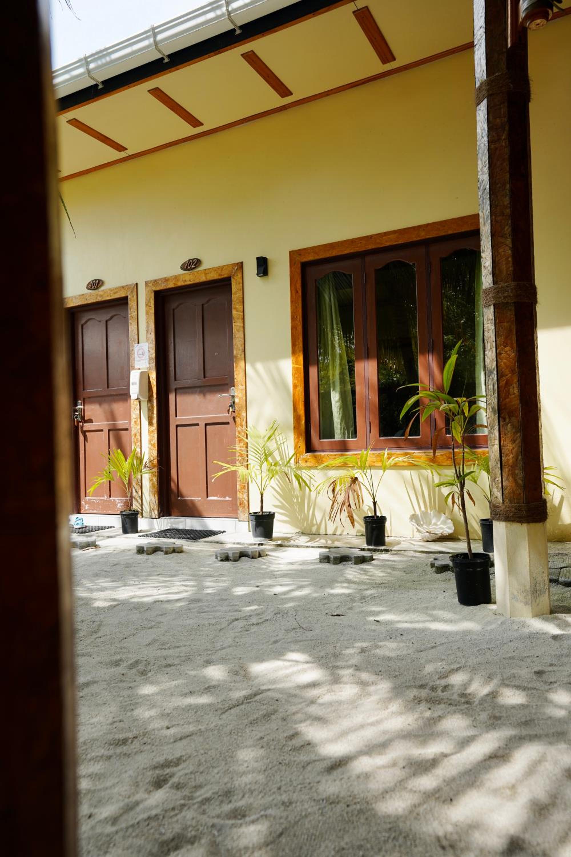 Veli Beach Inn
