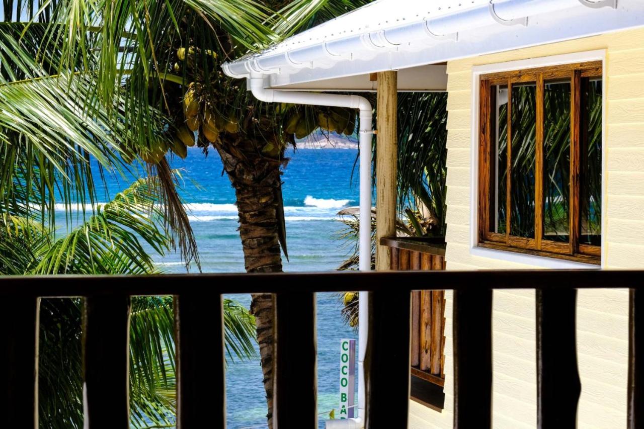 Le lagon bleu guest house by Hyde tide