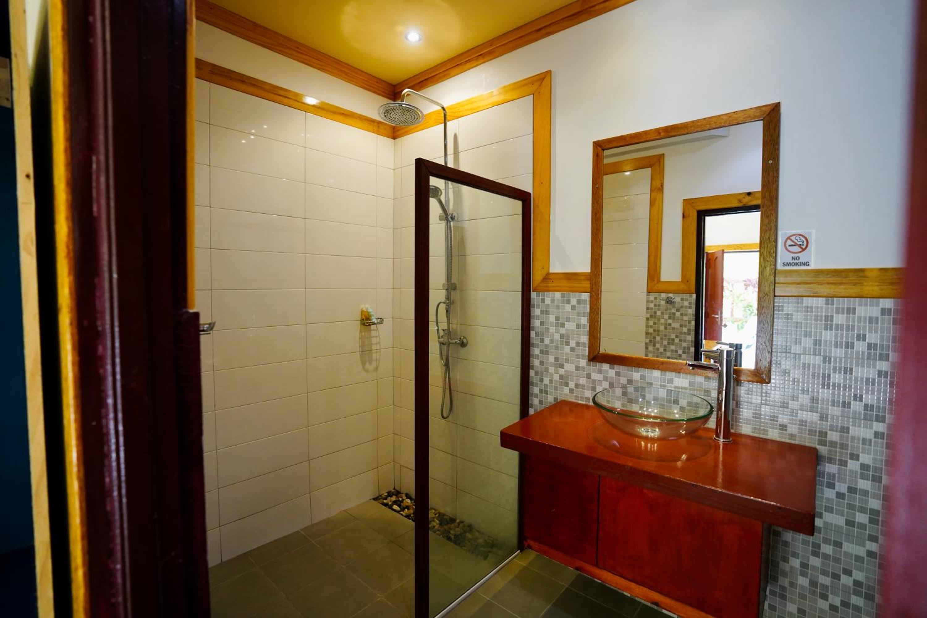 Veli Beach Inn