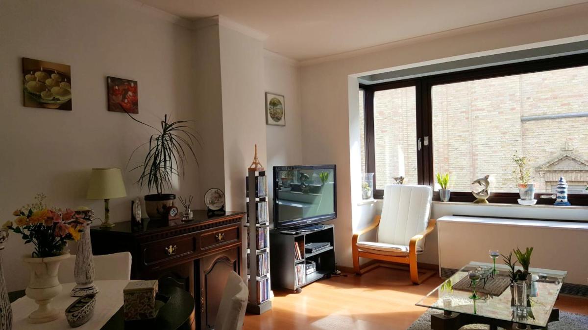 2 bedrooms appartement at Oostende 500 m away from the beach with balcony and wifi