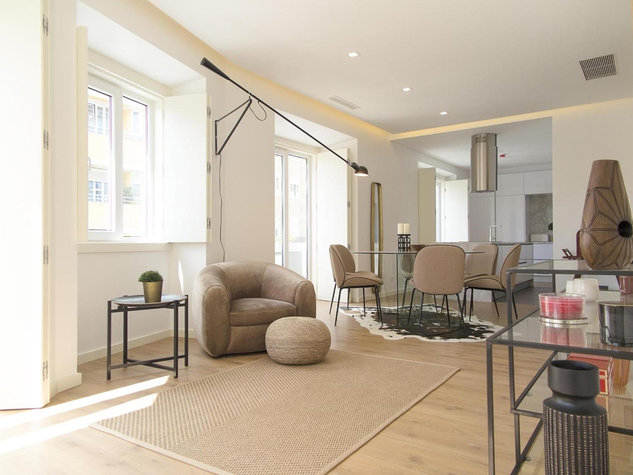 Eduardo vii park great bright apt with ac elevator view 5