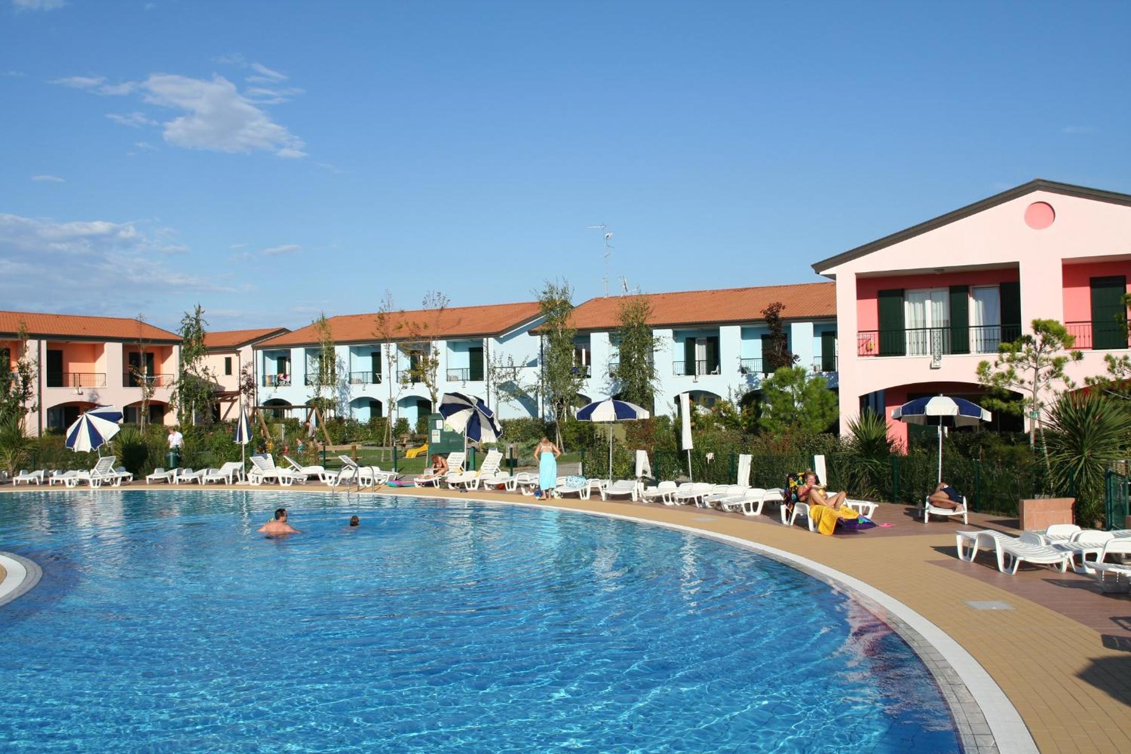 Pioppi Lido Altanea view 4