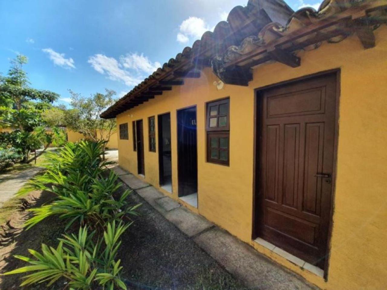 Casa em Condominio Camburi