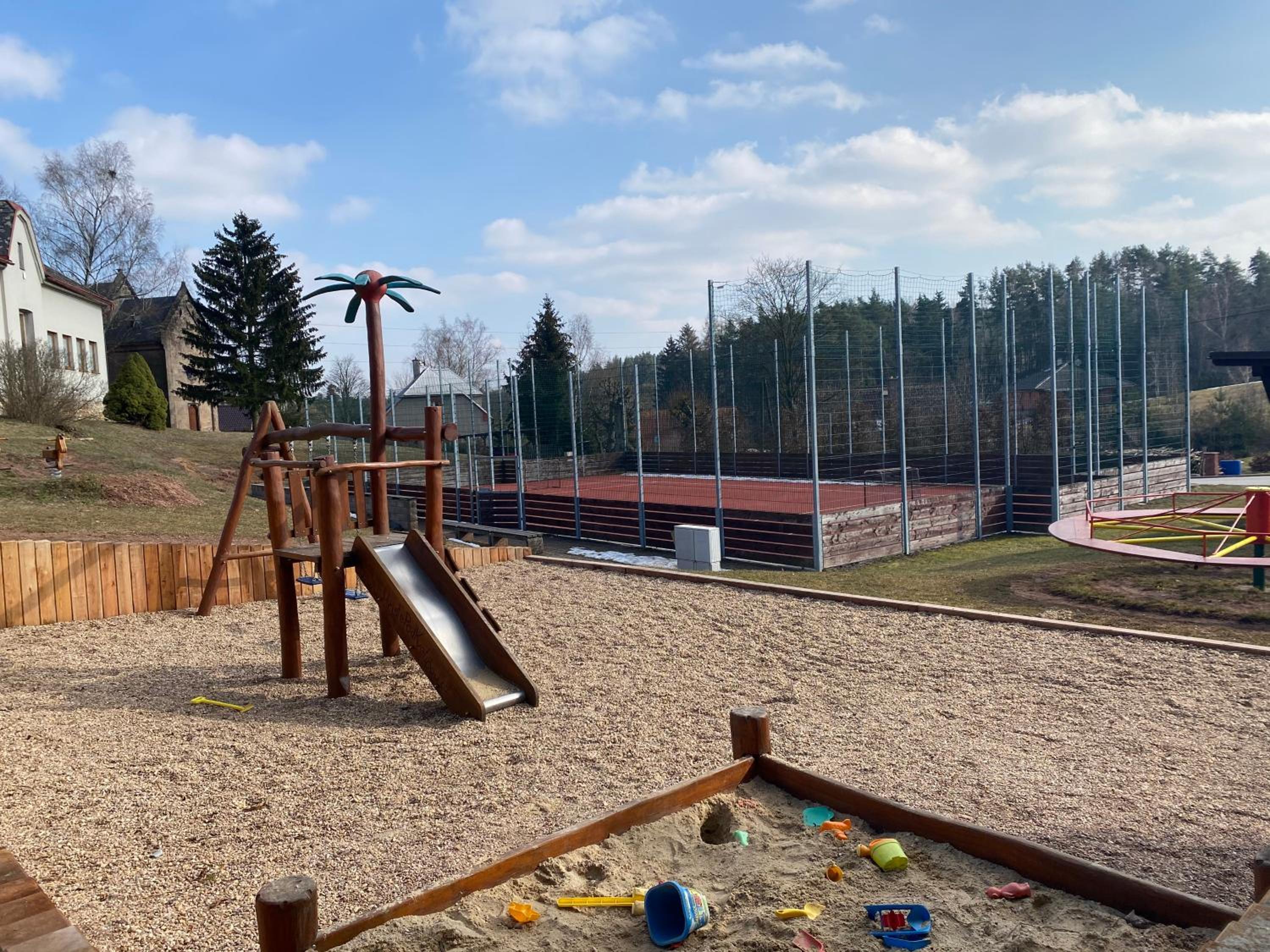 SG chalupa ŠTIKOV - Podkrkonoší - s celoročním privátním wellness