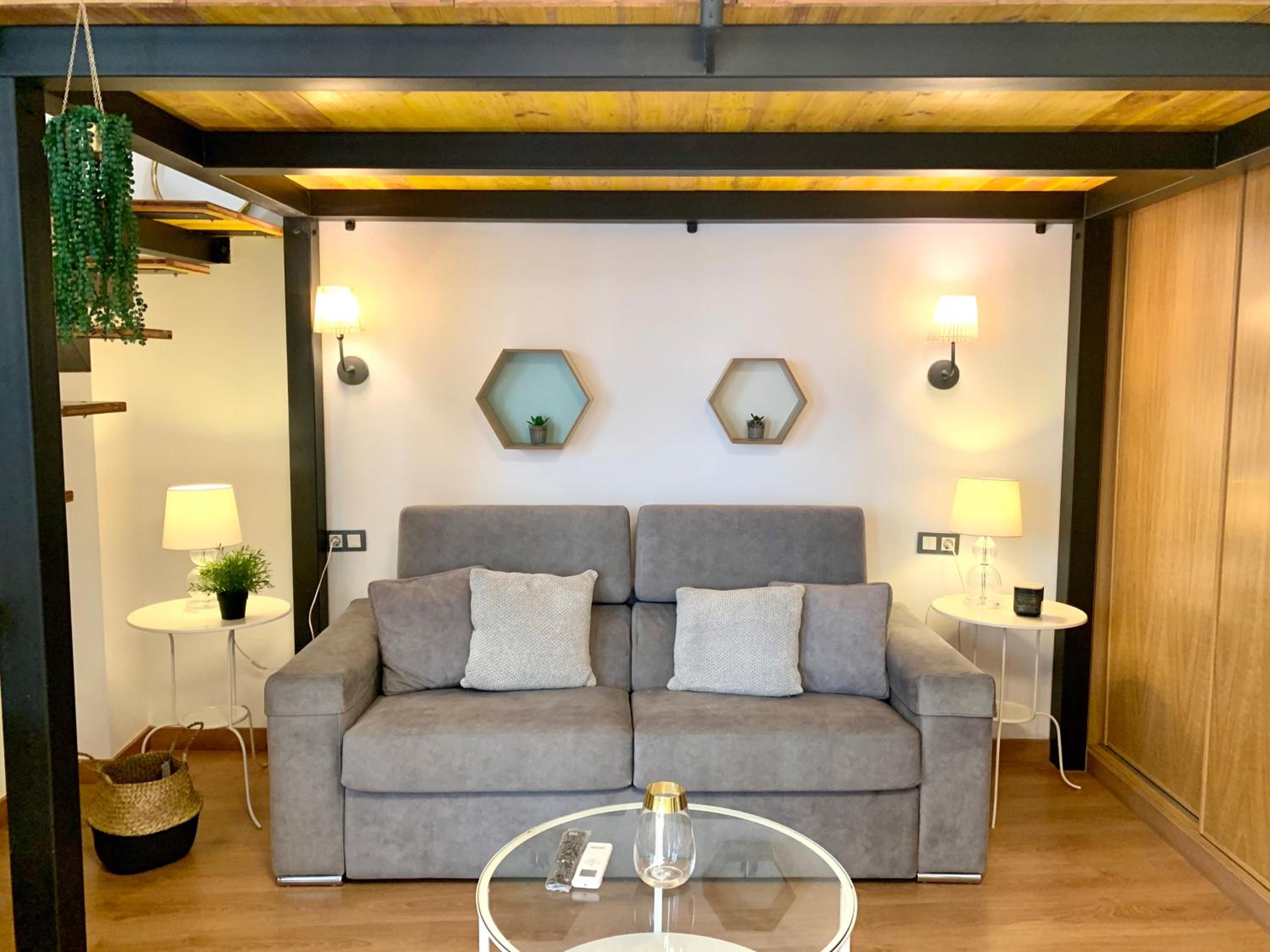 Homely Malaga Refino Loft D4