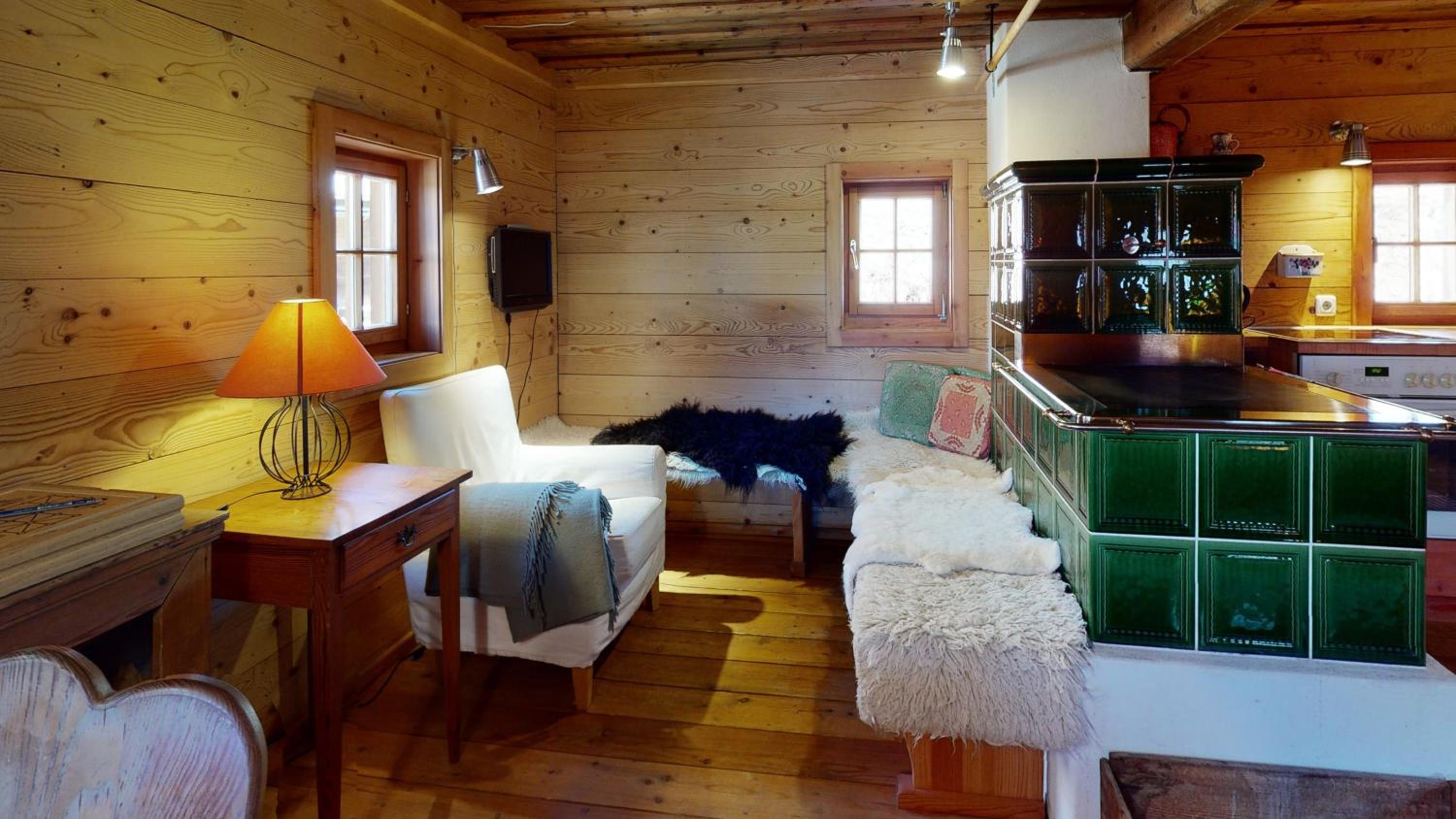 Charmantes Gästehaus am Waldrand in alpiner Lage Siehe auch zweites Objekt Gästewohnung in altem Bauernhaus