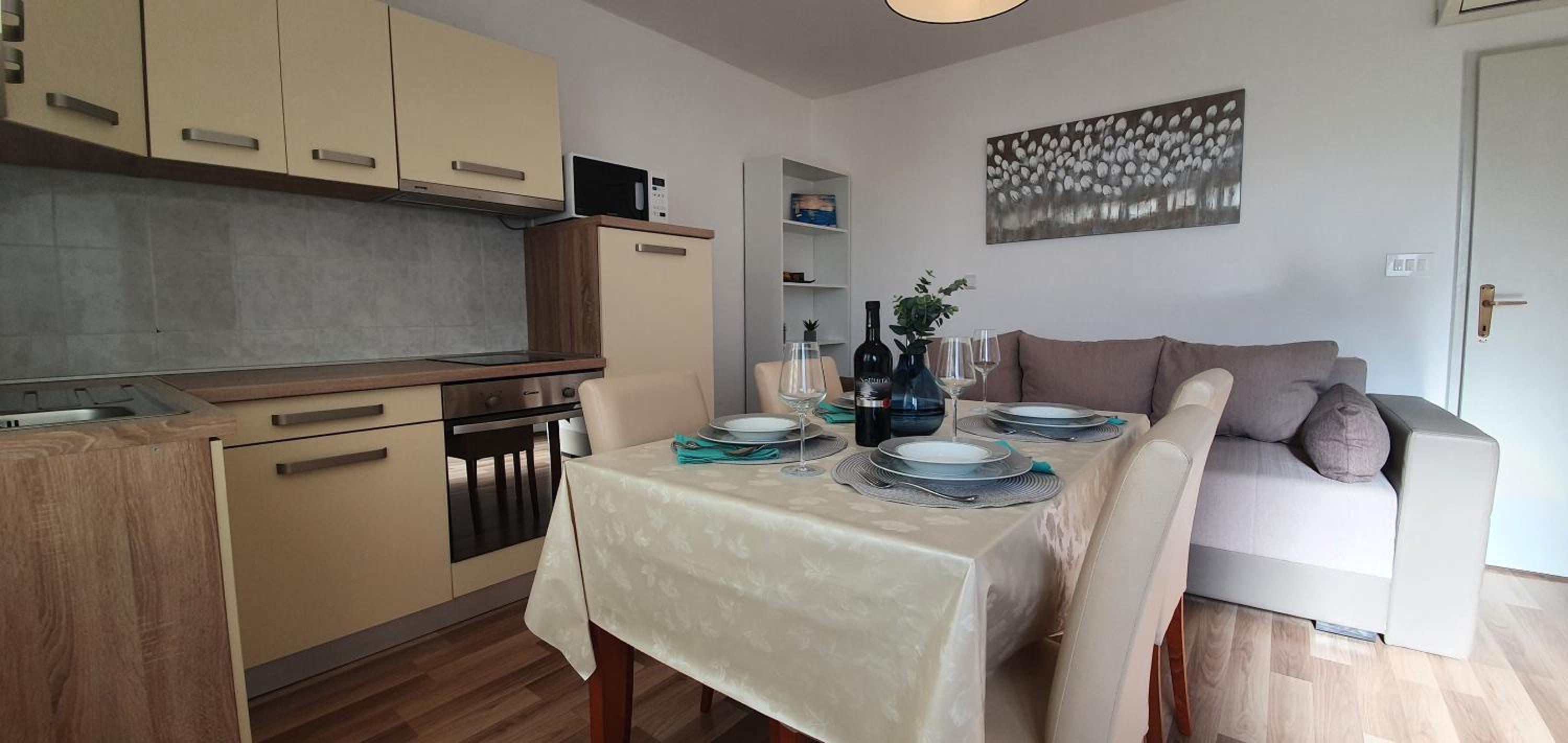 Apartments Lonza view 3