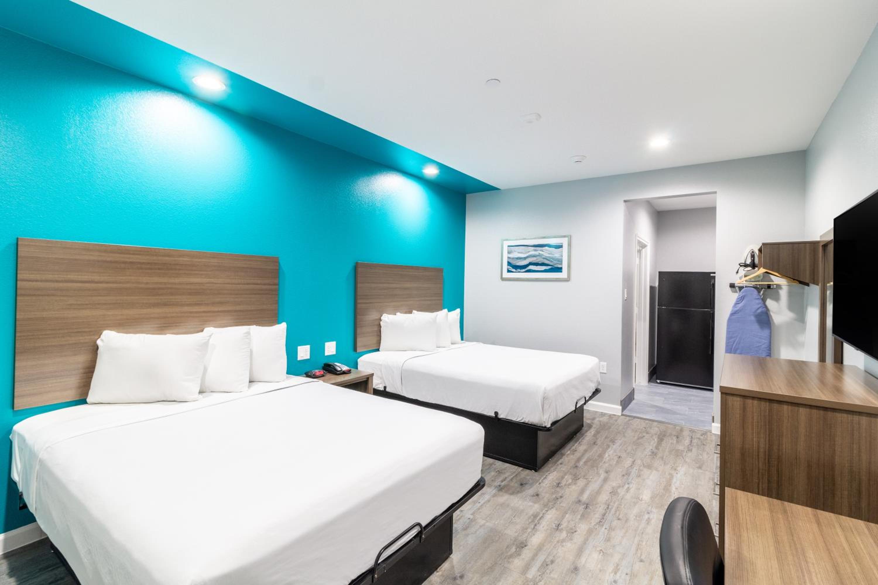 Americas Best Value Inn Suites Kingwood IAH Airport - Property Image 25